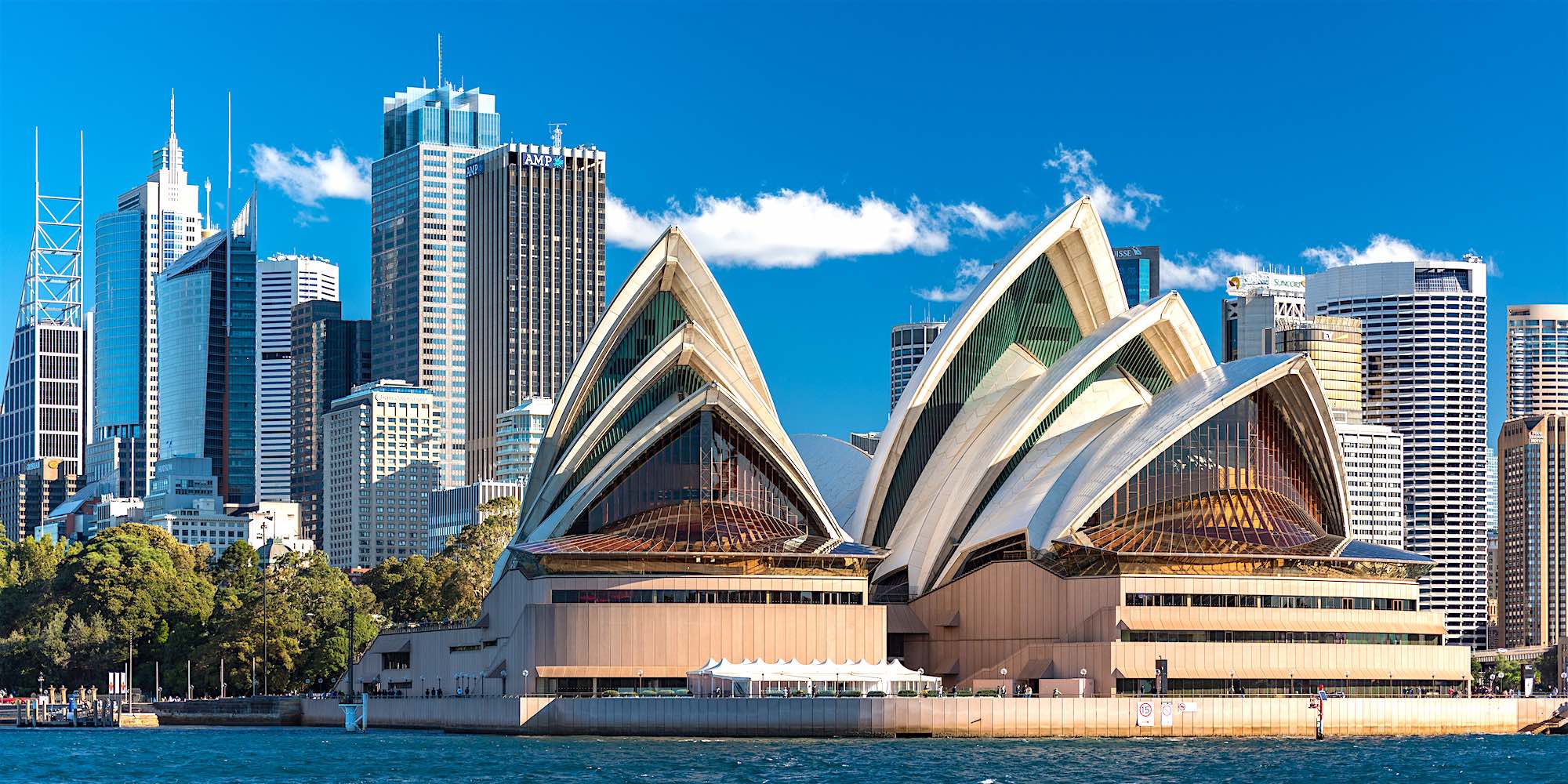 Nhà hát vỏ sò Sydney được xây dựng kì công như thế nào?