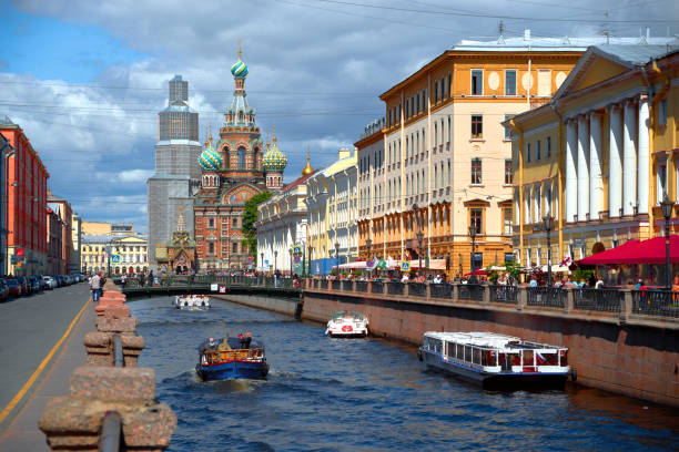 TOUR NGA 11 NGÀY MOSCOW -KOSTROMA- PLYOS - ST PETERSBURG