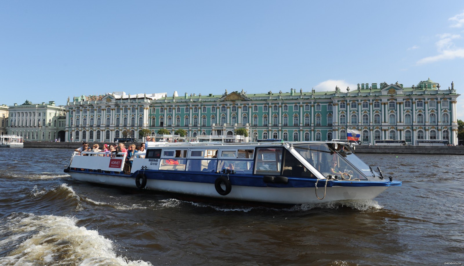 di-thuyen-tren-song-st-petersburg-nga-worldtrip