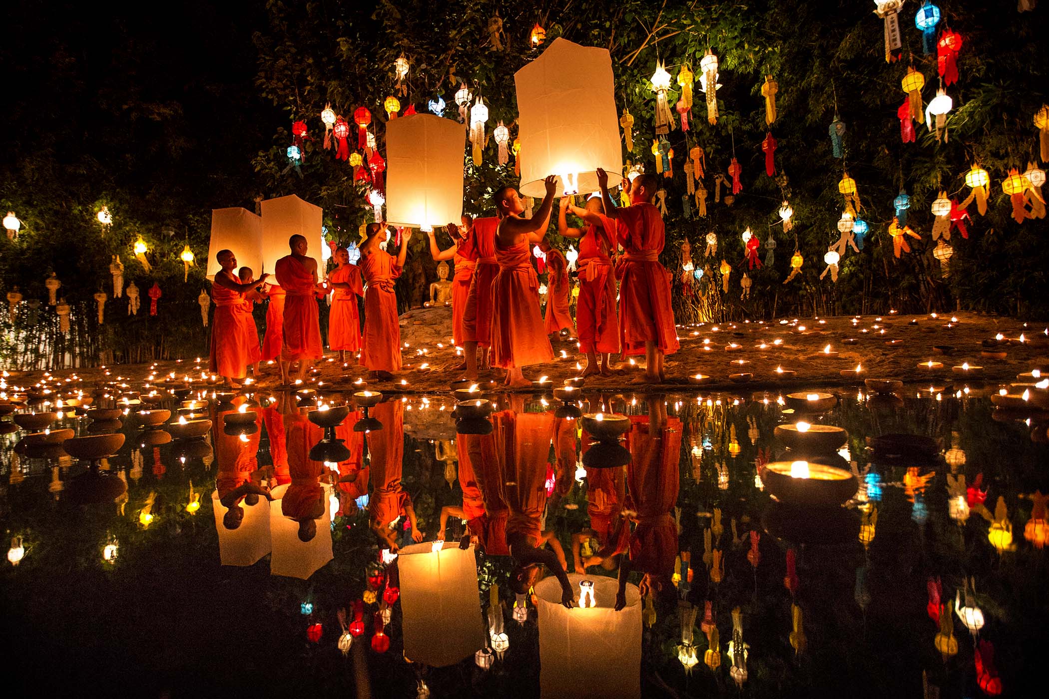 Loy Krathong Thailand - worldtrip